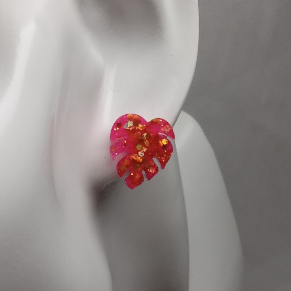 5/$25 Pink and Gold Leaf Earrings
